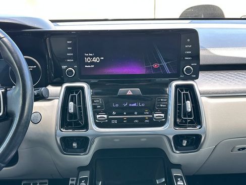 Used 2023 Kia Sorento SX Prestige AWD/4WD image 16