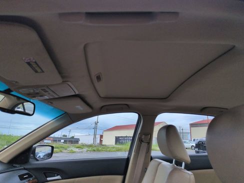 Used 2011 Honda Accord EX-L image 21