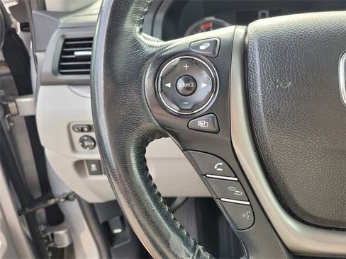 Used 2017 Honda Pilot EX-L image 31