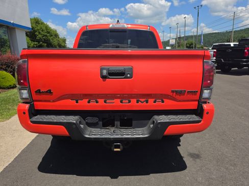 Used 2023 Toyota Tacoma TRD Pro AWD/4WD image 4