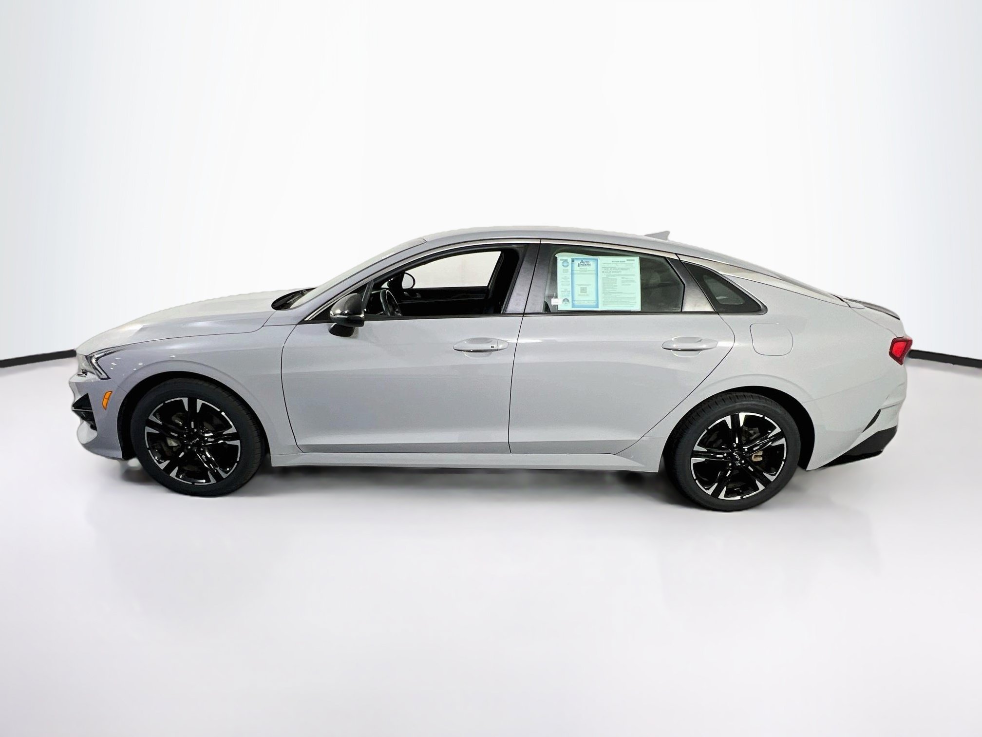 Used 2024 Kia K5 GT-Line w/ GT-Line Premium Package FWD image 8