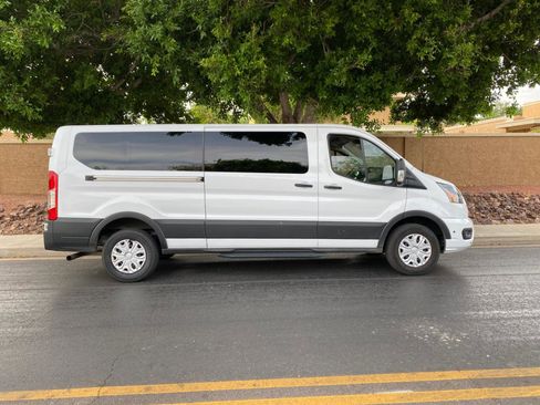 Used 2025 Ford Transit 350 XLT image 7