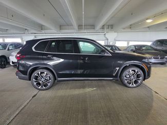 New 2026 BMW X5 sDrive40i w/ Climate Comfort Package RWD video 3