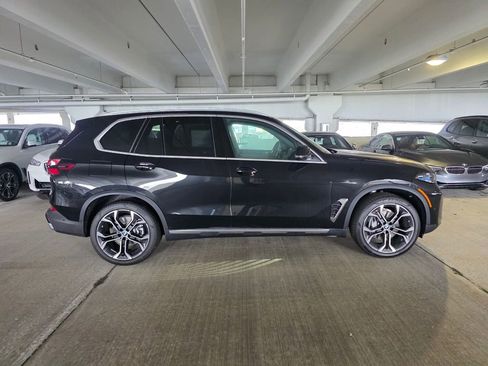 New 2026 BMW X5 sDrive40i w/ Climate Comfort Package RWD image 3