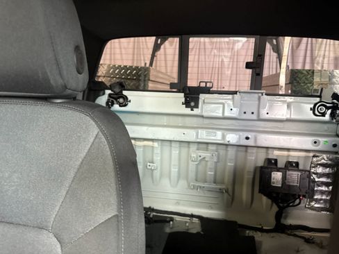 Used 2024 Chevrolet Colorado W/T w/ Safety Package RWD image 19