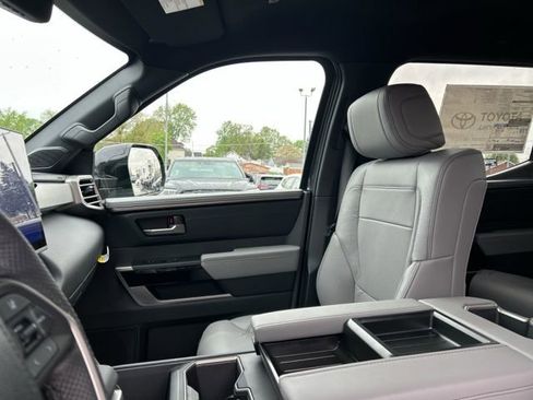 New 2026 Toyota Tundra Limited AWD/4WD image 27