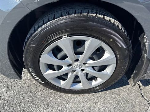 Used 2024 Toyota Corolla LE image 25