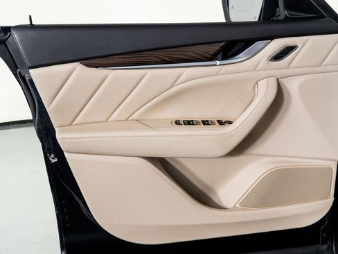 Used 2022 Maserati Levante GT image 52