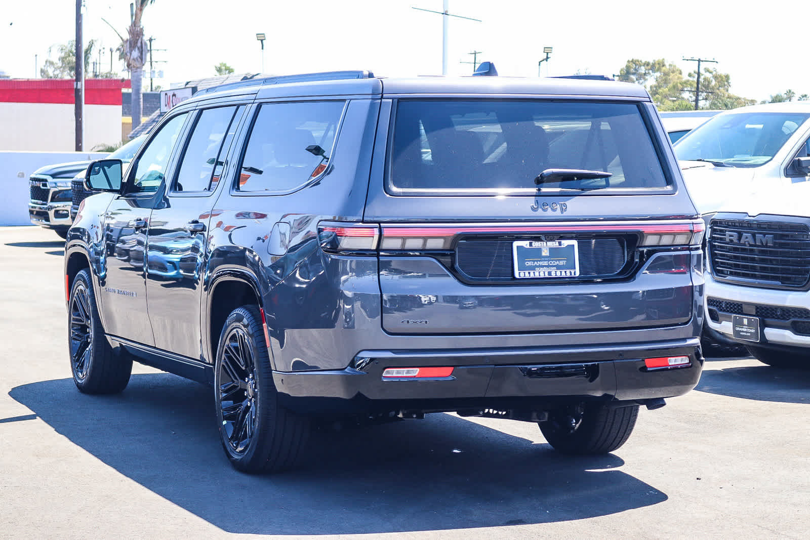 New 2026 Jeep Grand Wagoneer L Limited AWD/4WD image 5