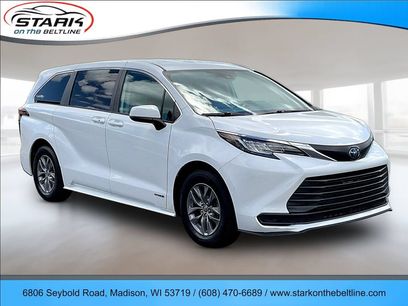 Used 2021 Toyota Sienna LE