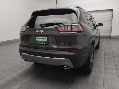Used 2022 Jeep Cherokee Limited AWD/4WD image 9