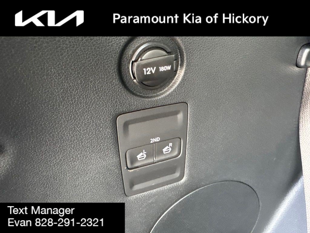 Used 2024 Hyundai Palisade SEL FWD image 13