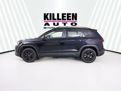 New 2026 Volkswagen Taos SE