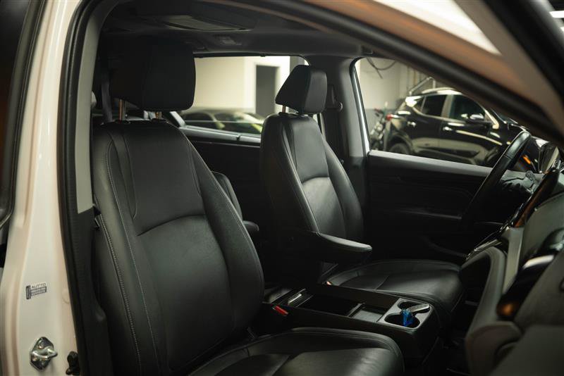 Used 2024 Honda Odyssey Touring image 16