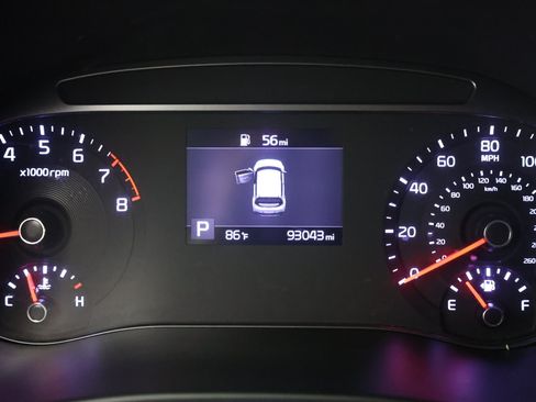 Used 2021 Kia Soul LX FWD image 24
