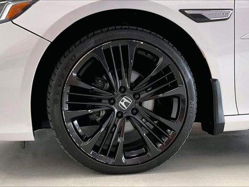 Used 2019 Honda Accord EX-L image 8