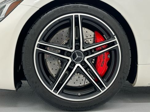 Used 2018 Mercedes-Benz AMG GT C image 16