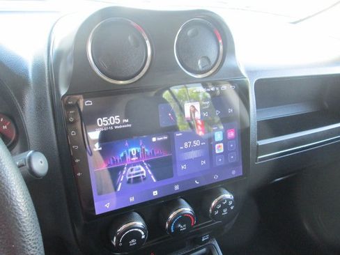 Used 2014 Jeep Patriot Sport w/ Power Value Group AWD/4WD image 15