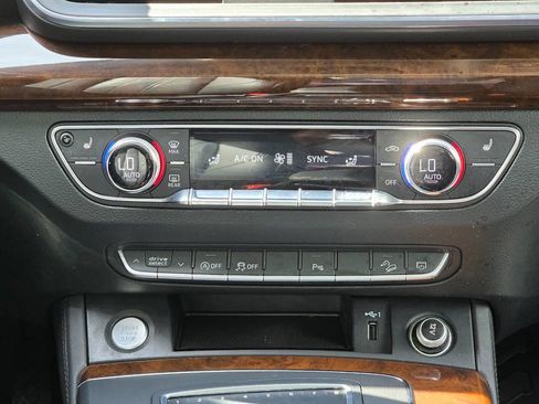 Used 2019 Audi Q5 2.0T Premium Plus w/ Premium Plus Package image 26