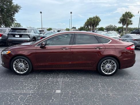Used 2015 Ford Fusion SE w/ Equipment Group 202A FWD image 6