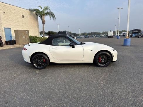 Used 2023 MAZDA MX-5 Miata Club w/ Brembo/BBS Recaro Package image 2