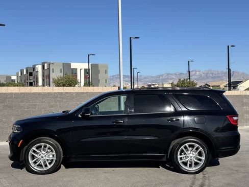 Certified 2023 Dodge Durango GT image 5