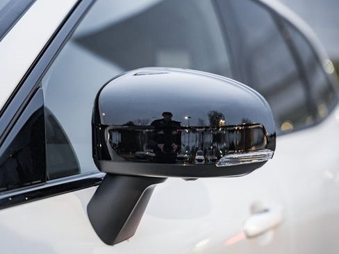 New 2026 Volvo XC60 B5 Ultra w/ Climate Package image 15