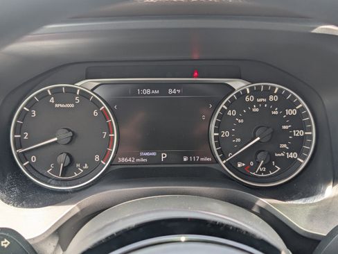 Used 2022 Nissan Rogue SV FWD image 20