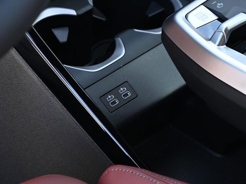 New 2026 BMW X1 xDrive28i w/ Technology Package image 21