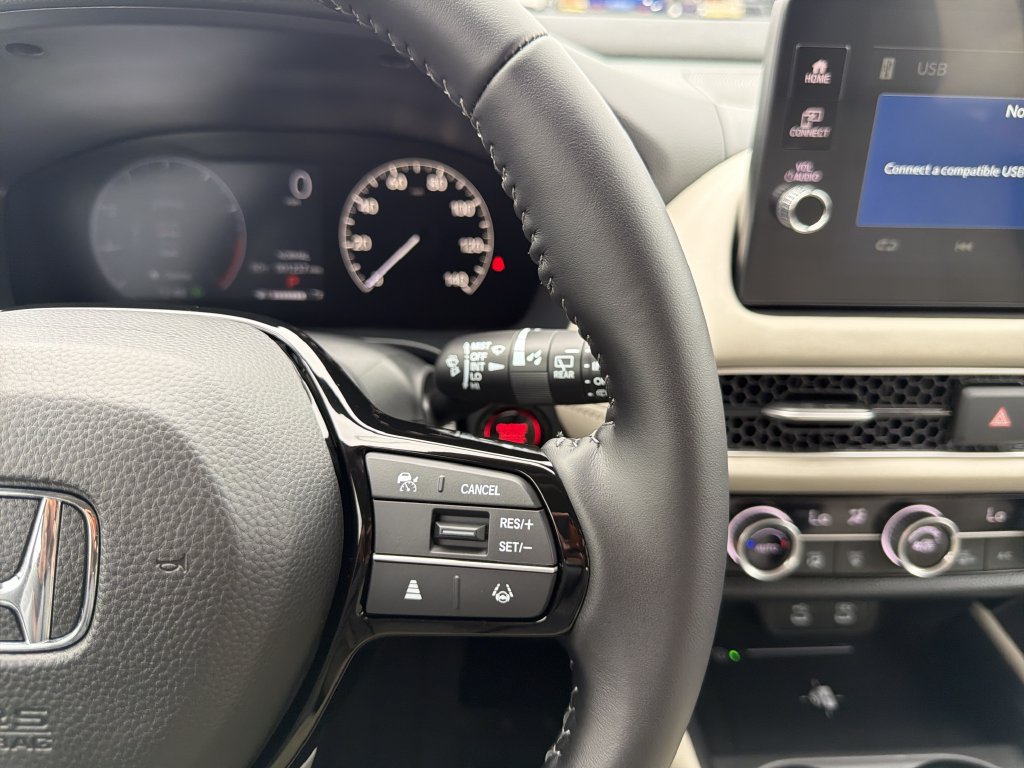 Used 2027 Honda HR-V EX-L image 30