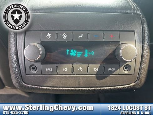 Used 2017 Chevrolet Traverse Premier image 25