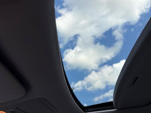 Used 2014 Honda Odyssey Touring Elite image 14