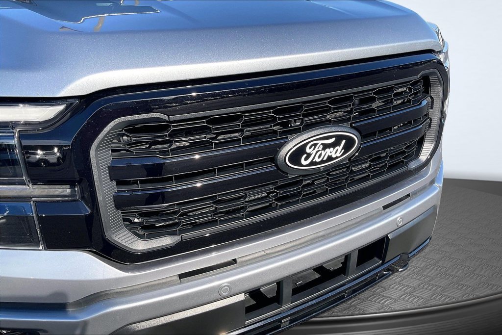 Used 2025 Ford F150 Lariat w/ Equipment Group 501A Mid AWD/4WD image 35
