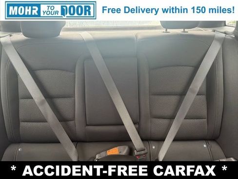 Used 2022 Chevrolet Malibu LT FWD image 29
