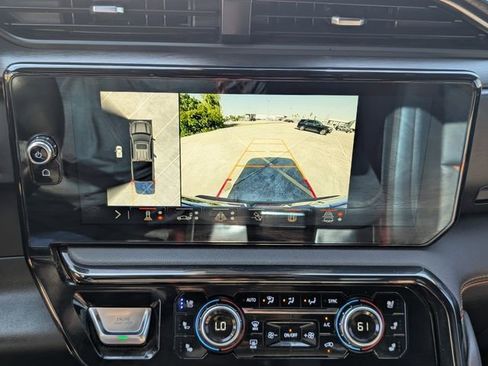 Certified 2024 GMC Sierra 1500 AT4 w/ Technology Package AWD/4WD image 20