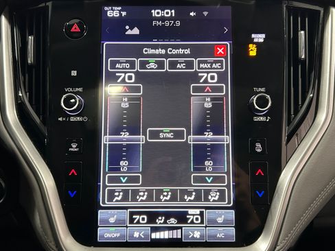 Used 2021 Subaru Outback Premium AWD/4WD image 9