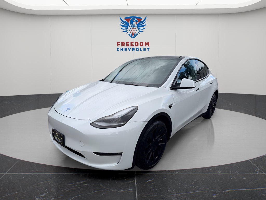 Used 2023 Tesla Model Y Long Range AWD/4WD image 1
