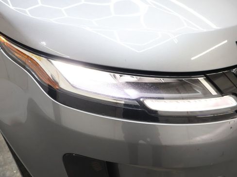 Used 2020 Land Rover Range Rover Evoque S image 25