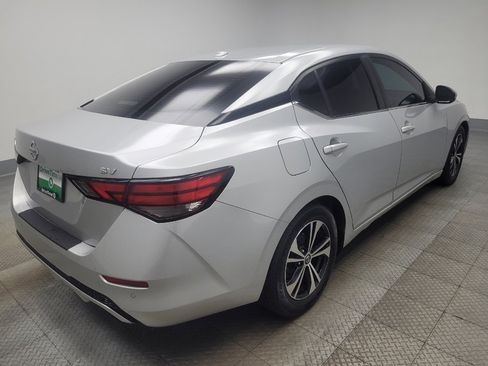Used 2021 Nissan Sentra SV FWD image 9