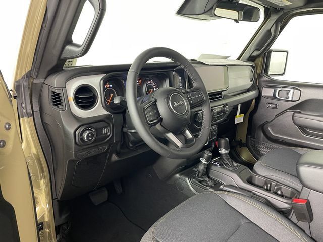 New 2026 Jeep Gladiator Sport AWD/4WD image 2
