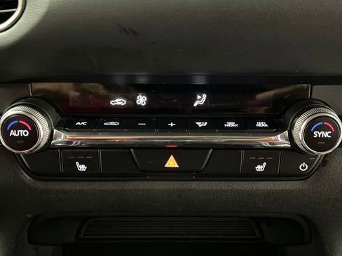 Used 2024 MAZDA CX-30 AWD 2.5 S w/ Preferred Package image 48