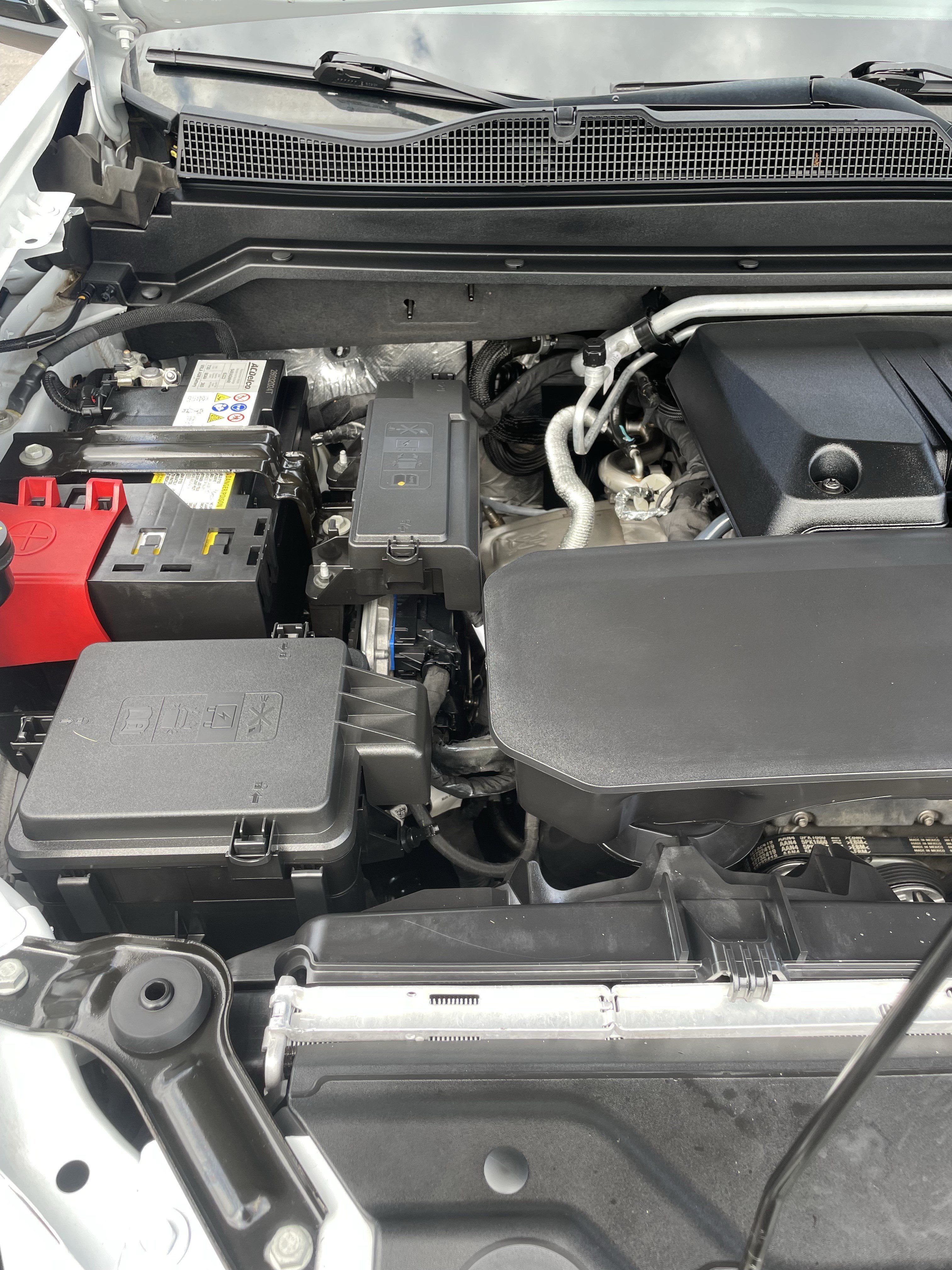 Used 2024 Chevrolet Colorado ZR2 w/ ZR2 Convenience Package III AWD/4WD image 9