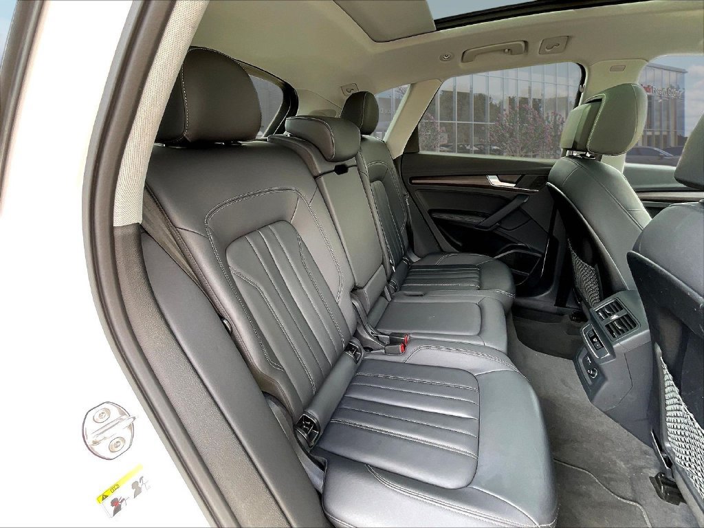 Used 2023 Audi Q5 2.0T Premium Plus w/ Premium Plus Package AWD/4WD image 27