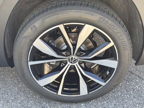 New 2026 Volkswagen Atlas SEL Premium R-Line AWD/4WD image 7