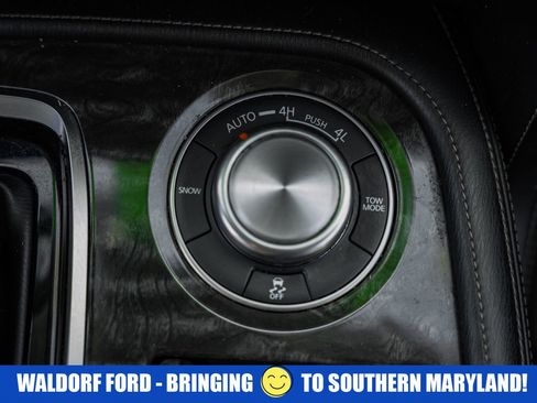 Used 2021 Nissan Armada Platinum w/ Captain's Chairs Package image 31