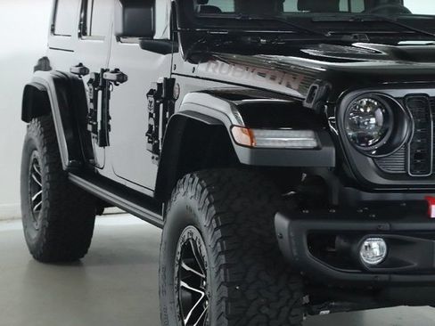 Used 2026 Jeep Wrangler Unlimited Rubicon AWD/4WD image 10