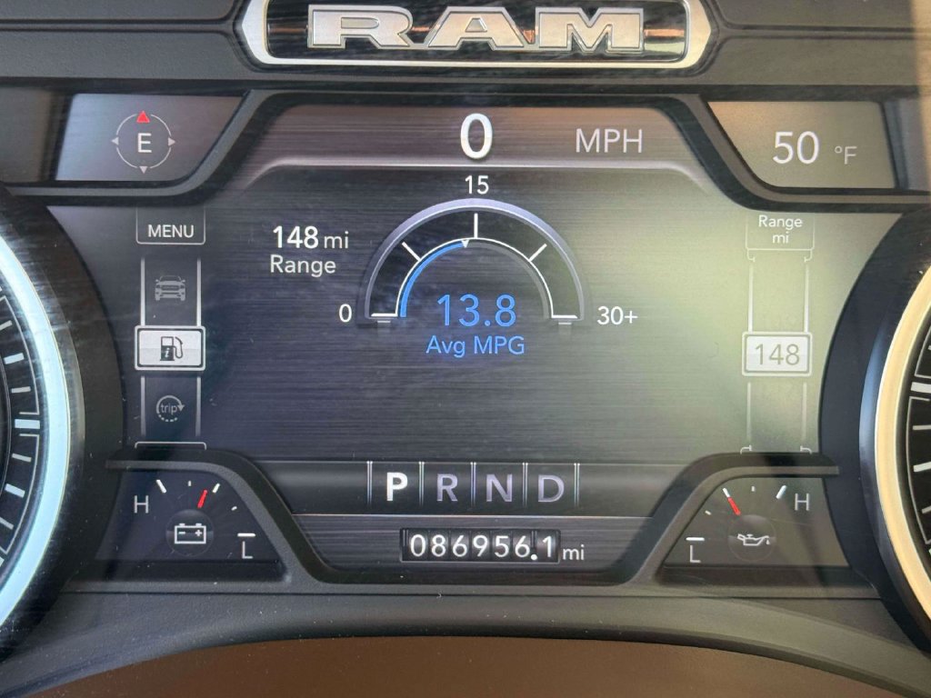 Used 2019 RAM 1500 Laramie AWD/4WD image 21