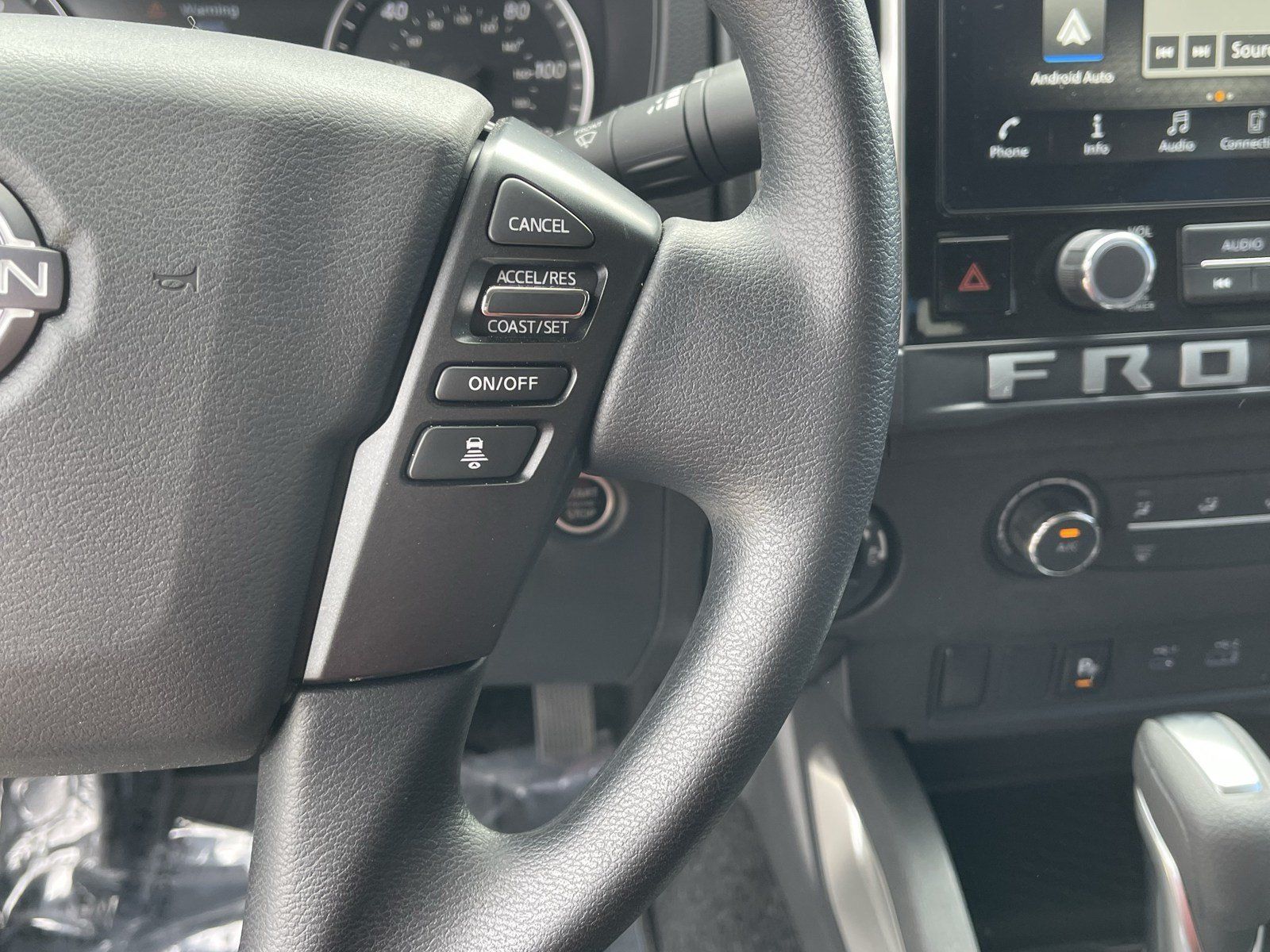 Used 2025 Nissan Frontier SV AWD/4WD image 22