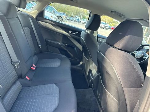 Used 2025 Kia K5 LXS image 12