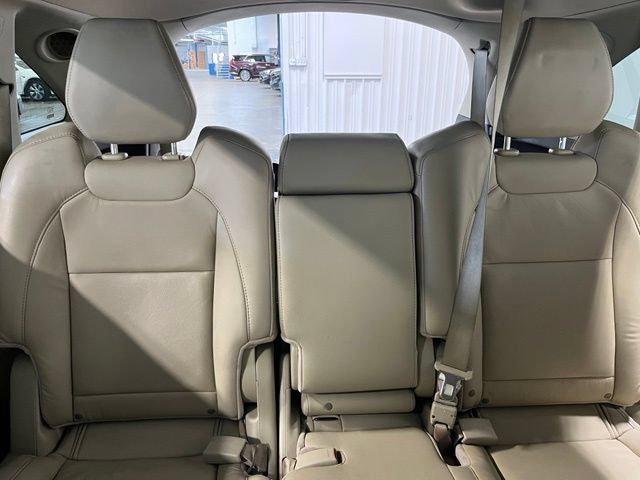 Used 2016 Acura MDX w/ Technology Package AWD/4WD image 12